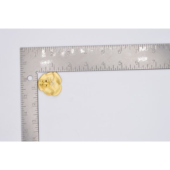 Fernando Vintage Pansy Clip On Earrings Brushed Gold Chunky NOS 80s FO Signed W1 - Picture 9 of 9